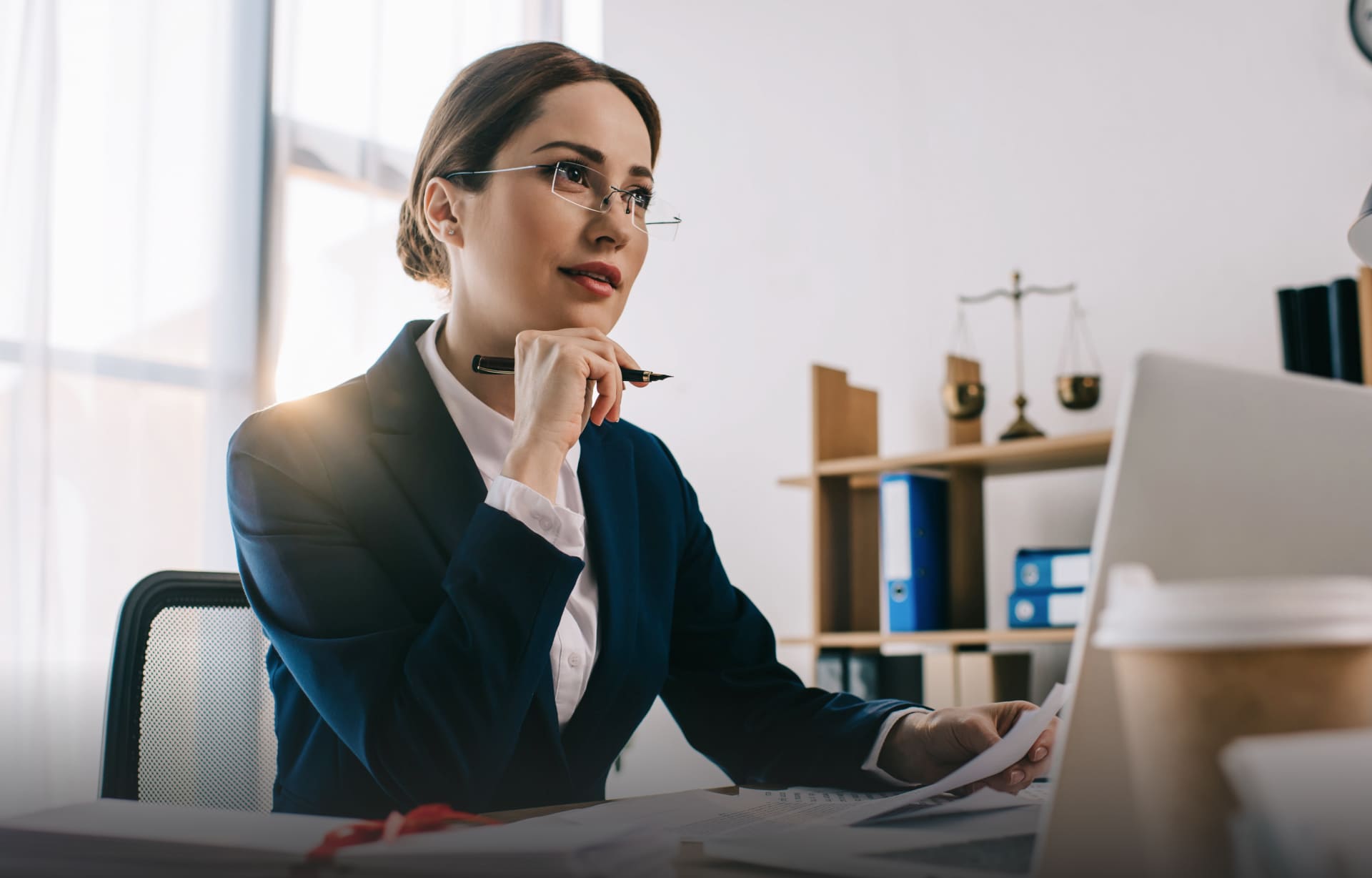 ЕРСИЗ. Женщина