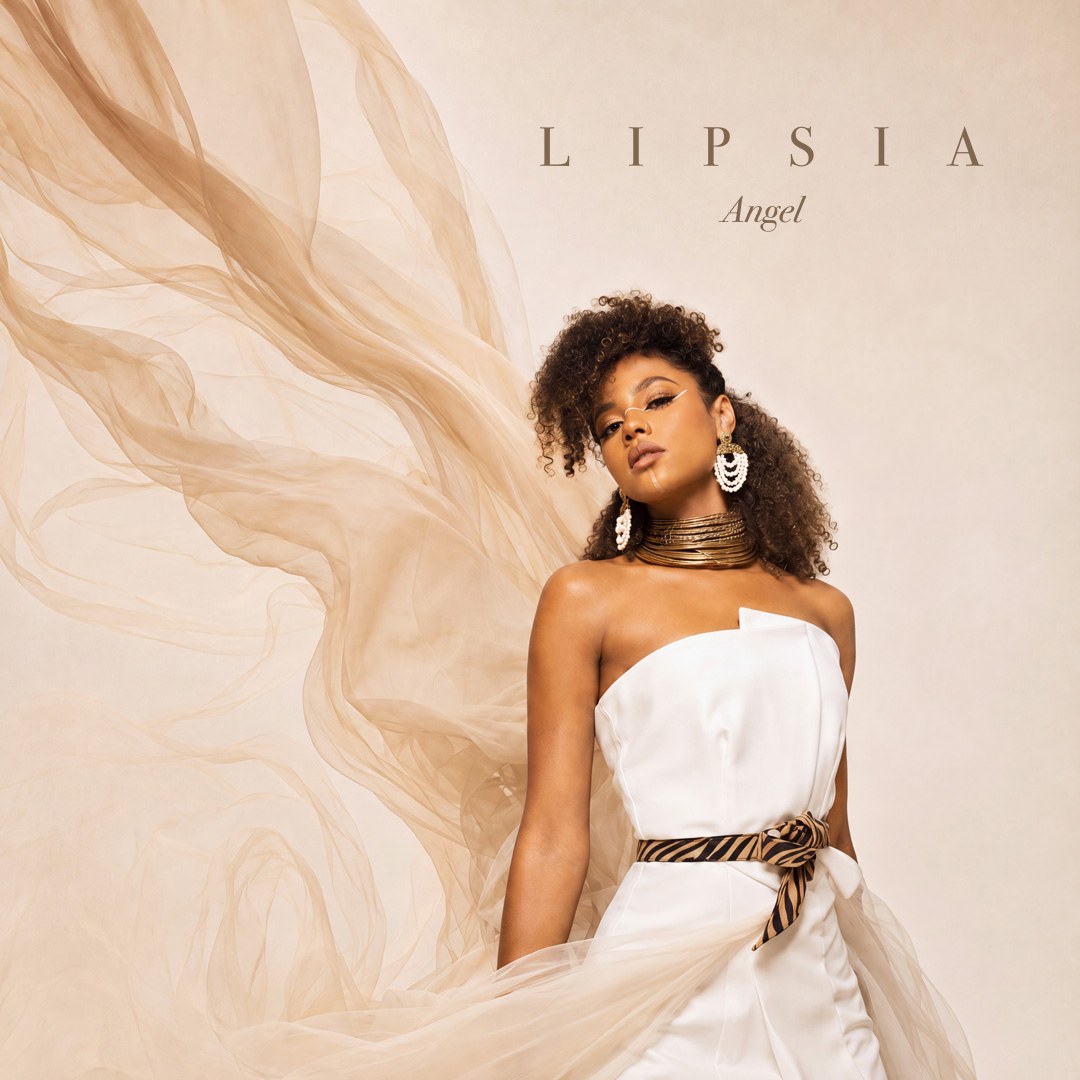 LIPSIA — Angel. Концепция «Возрождение»: ткань поднимается будто крыло